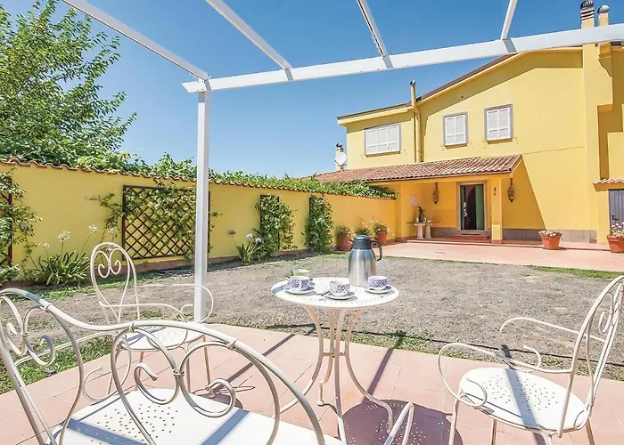 בית נופש Gorgeous In With Private Swimming Pool, Be Inside Or Outside רומא